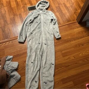 New without tags, Victoria’s Secret pink Teddy fur onesie, one piece